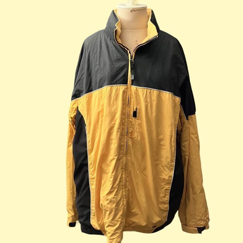 IZOD Men’s Nylon Jacket / SZ: XL